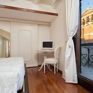 Apartment Terrazza Fenice, Venedig